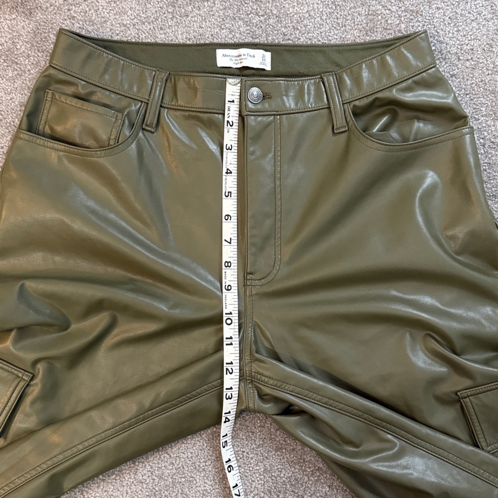 Abercrombie & Fitch faux leather 90’s relaxed high rise pants SZ 32/14 - Picture 11 of 13